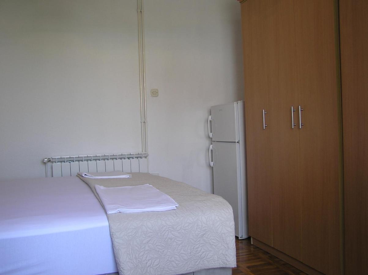 Guest House Adria Senj  Exterior foto