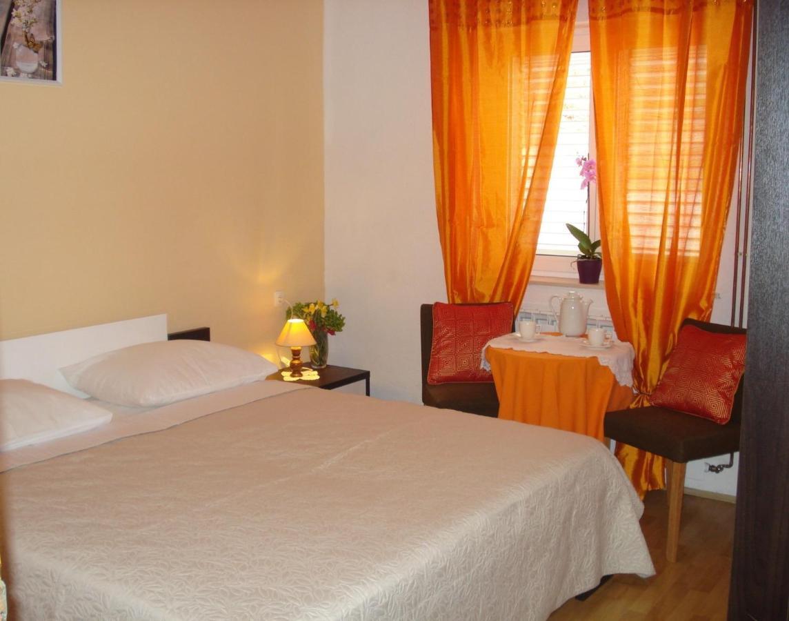 Guest House Adria Senj  Exterior foto